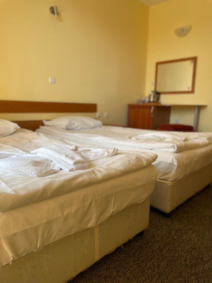 Family Hotel Deykin Солнечный берег Экстерьер фото